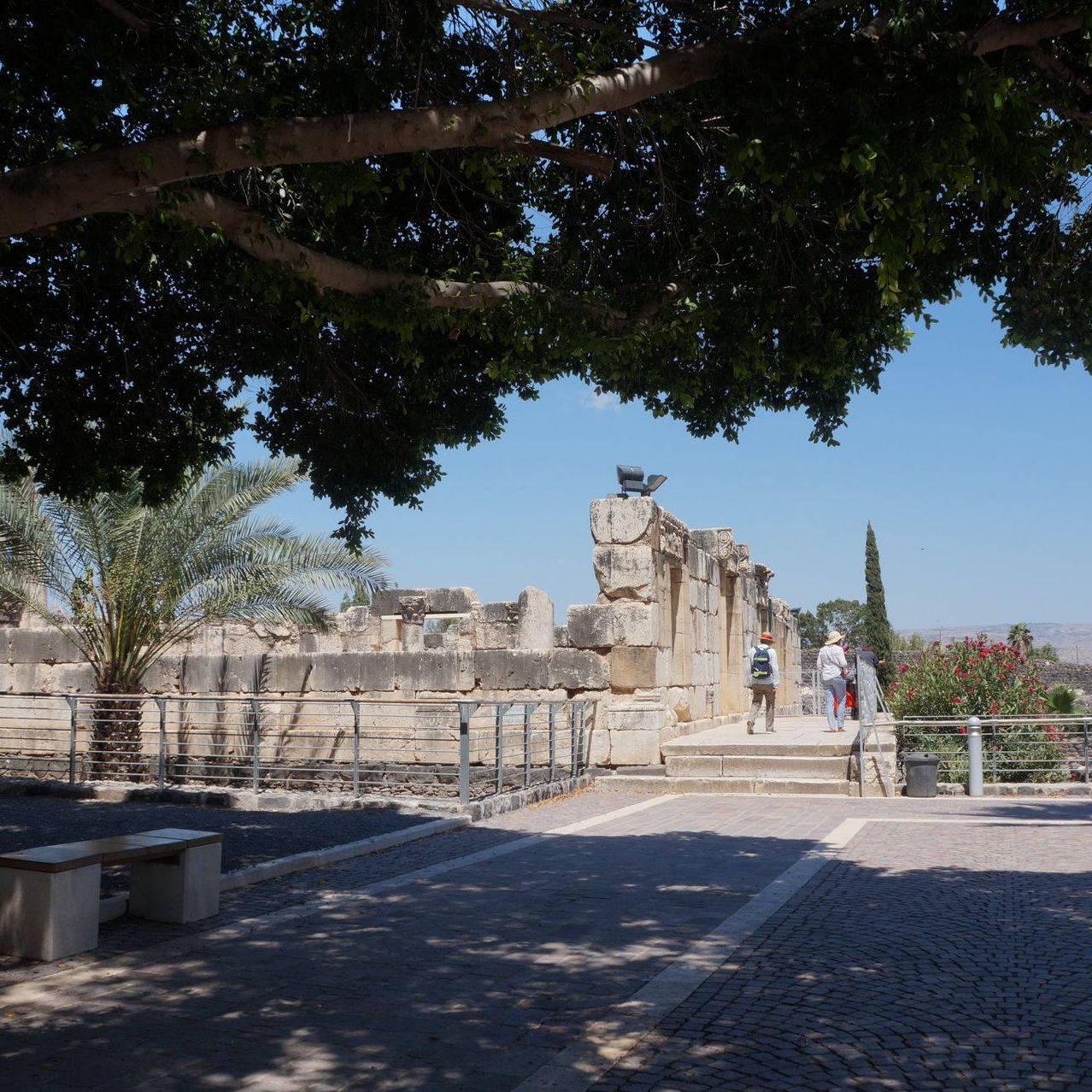 Stairs leading up to a building with a dome on top at Jabal Haroun