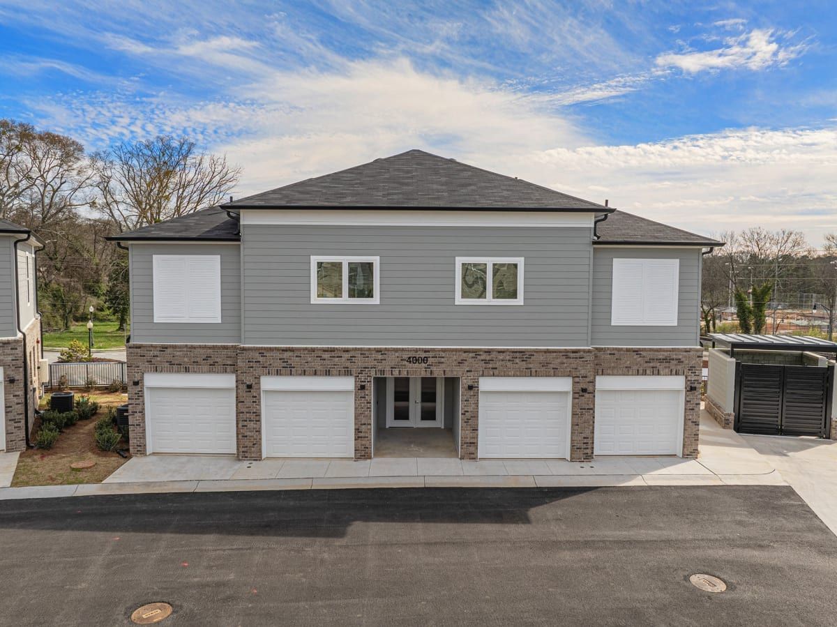 Parking at SpringSide in Powder Springs, GA.