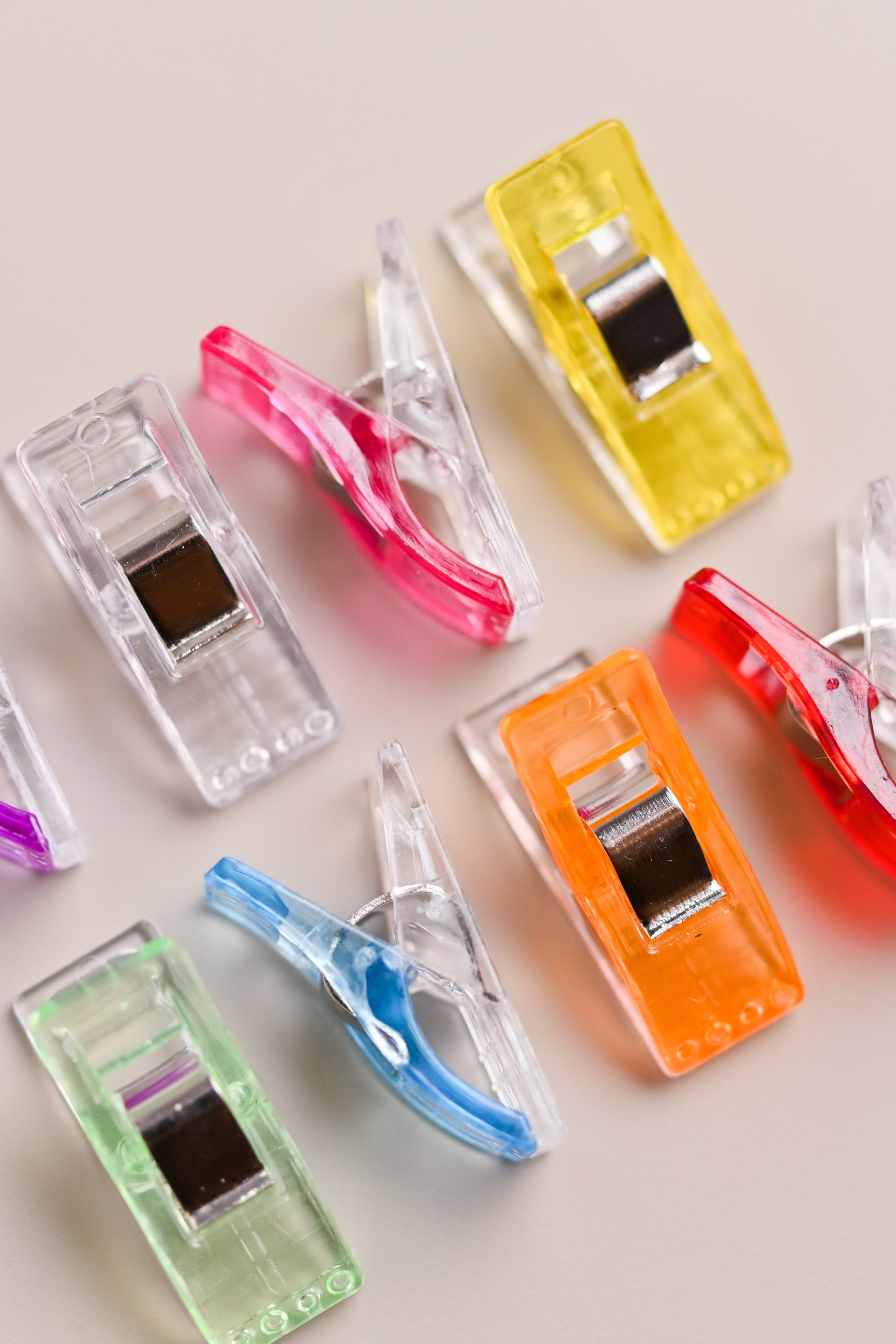 Love Sew Notions Clips 