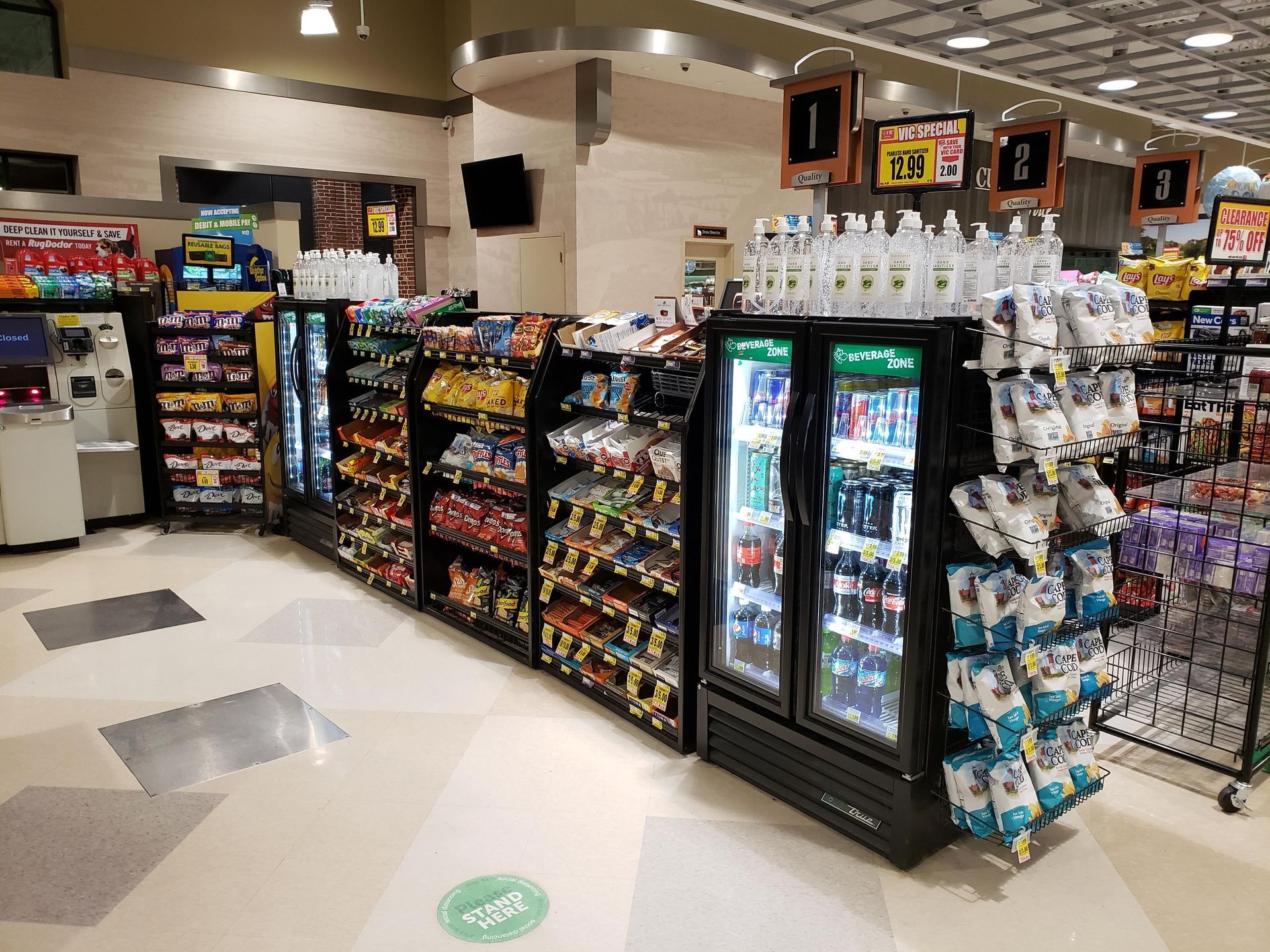 Queuing solution with dividers 