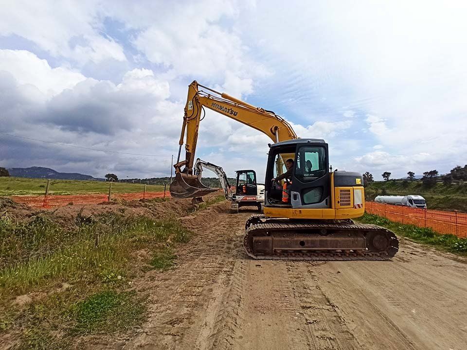 spostamento terra per realizzare strada