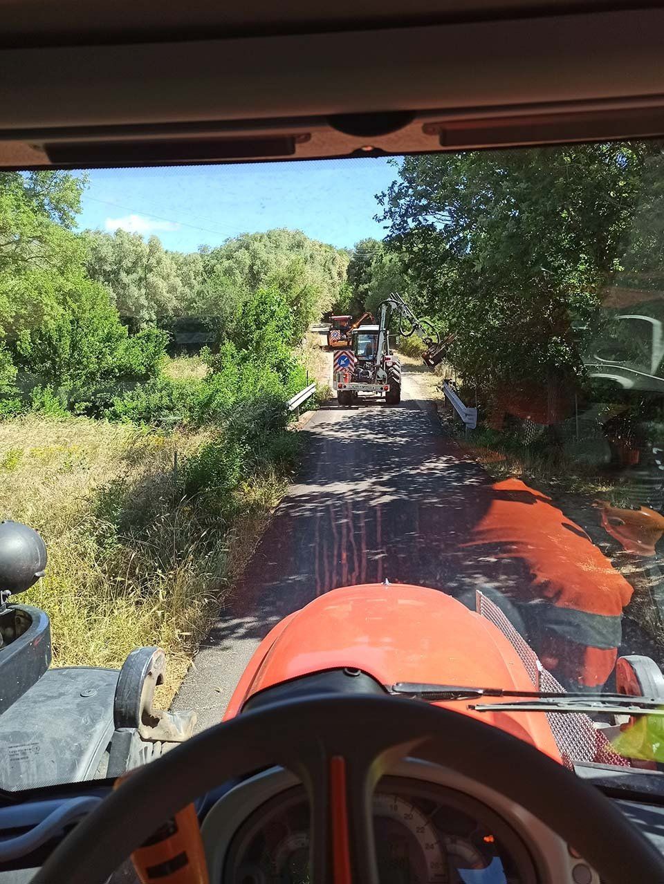 rifacimento strada di campagna