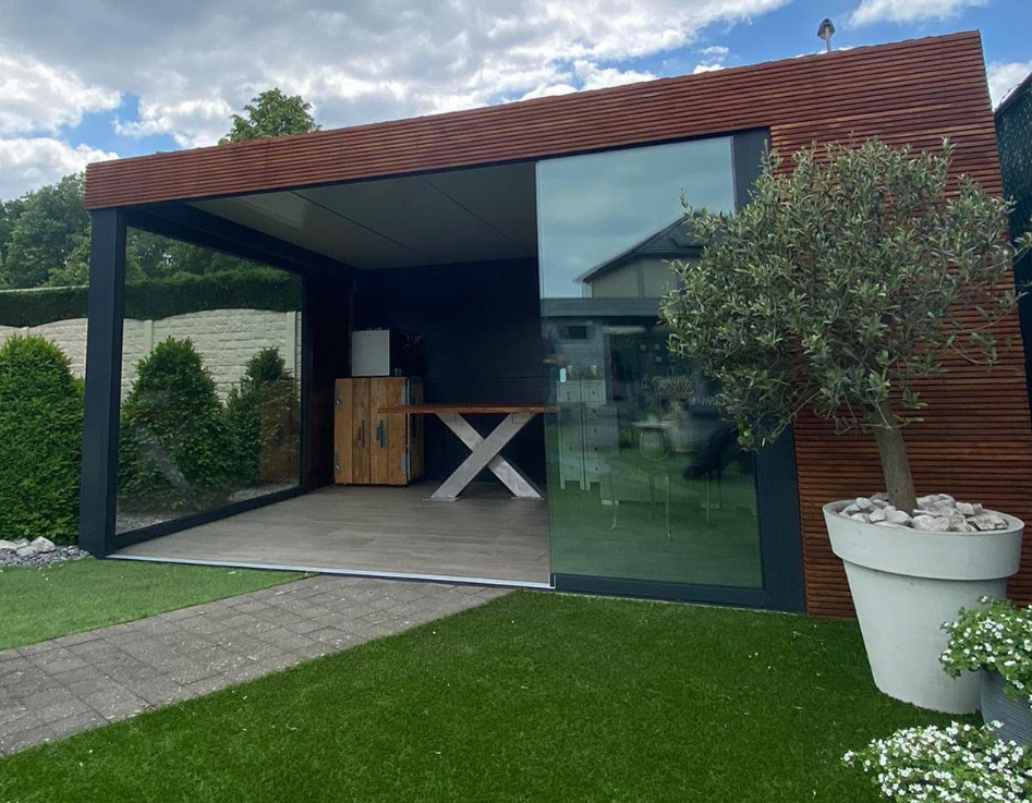 Vrijstaande overkapping