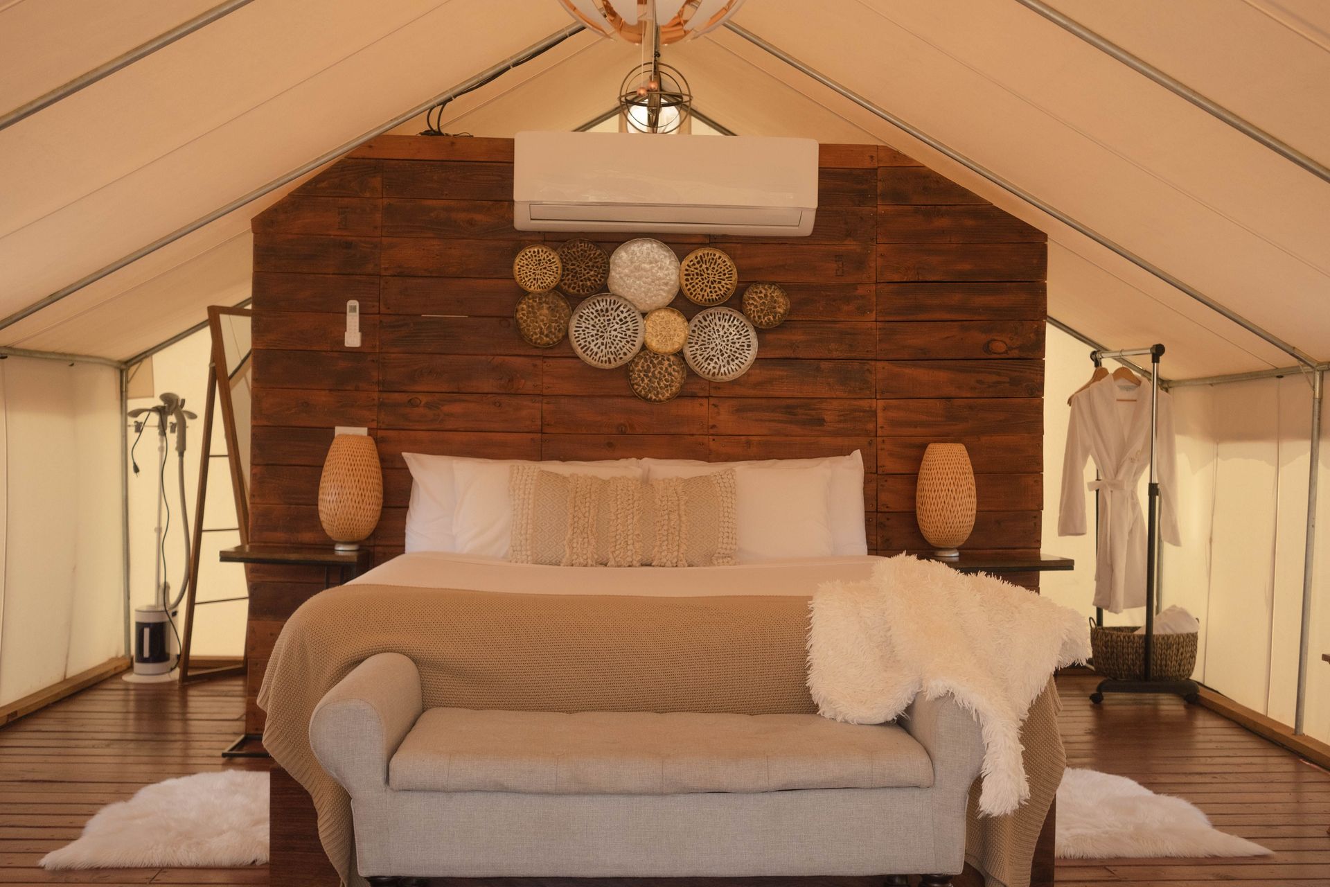 Bedroom interior in a Staylo Venice vacation
rental