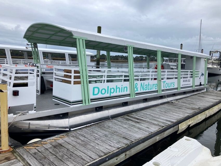 Splash dolphin tour boat