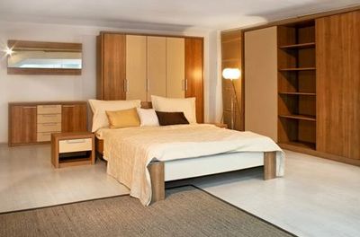 wooden furniture and cabinet options for bedroom