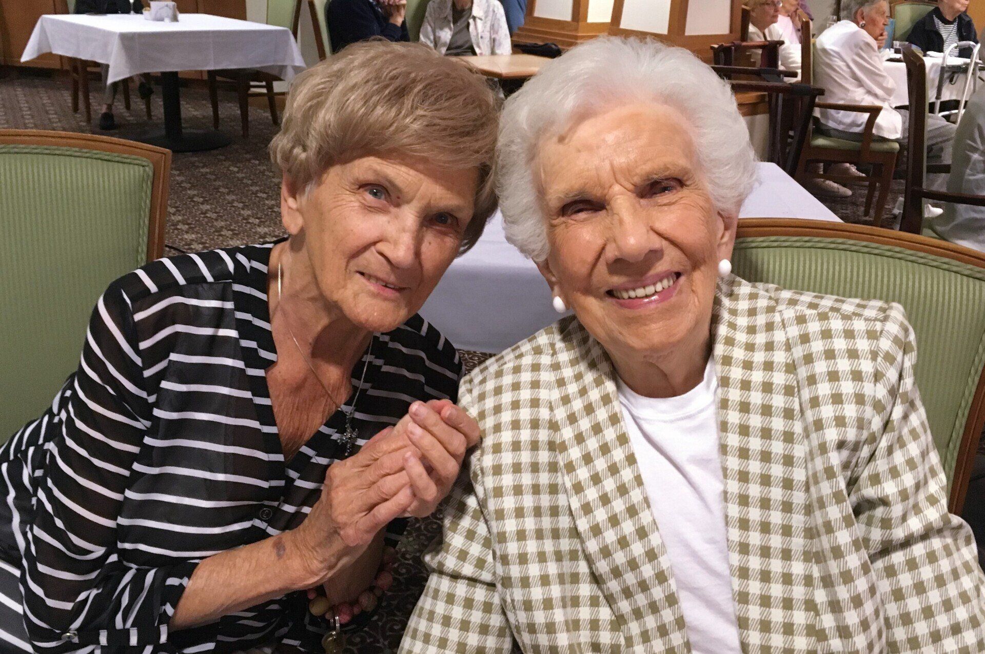 Group of Smiling Senior Friends — Glenview, IL — Bethany Methodist