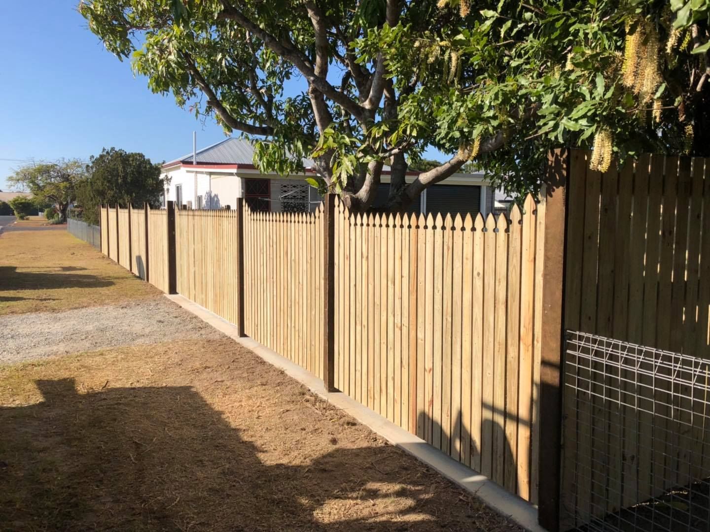 Timber fencing — Lange's Fencing and Landscaping Centre in Island Plantation, QLD