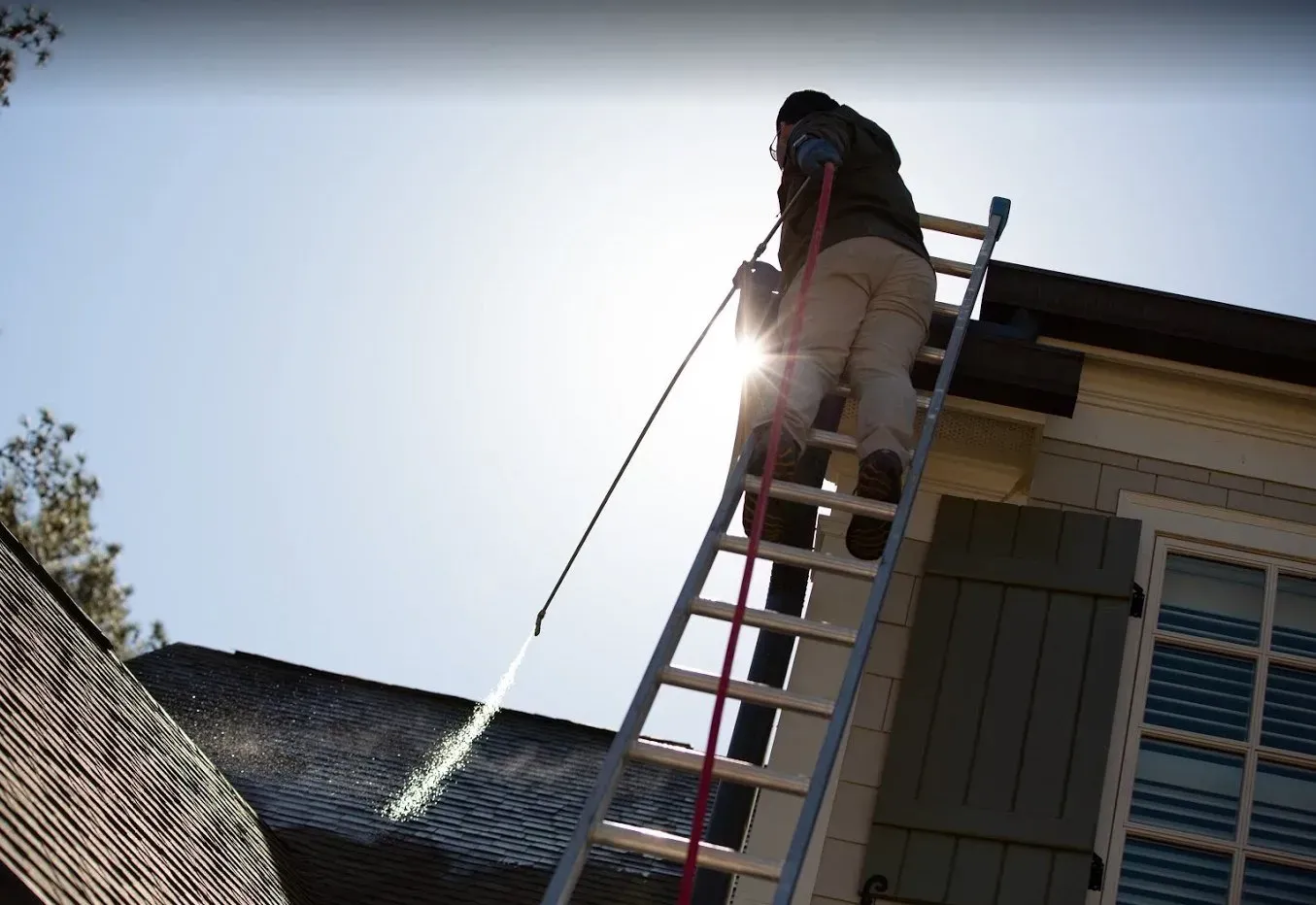 roof cleaning Peachtree City