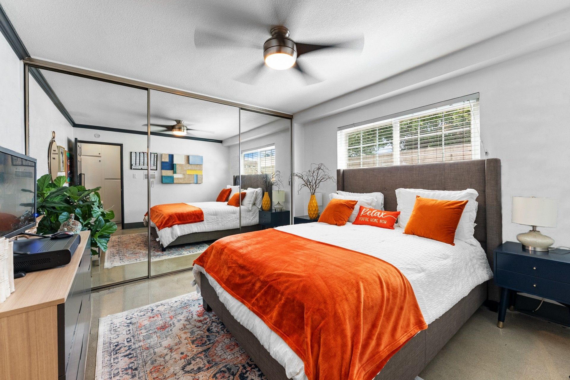 furnished apartment bedroom