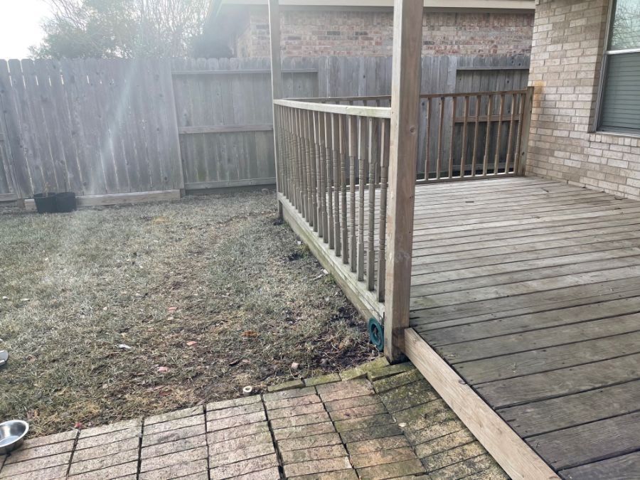 Staining Before 1 — Houston, TX — Stain Your Fence