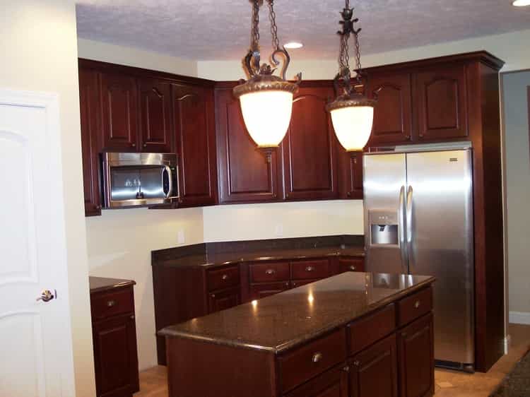Drew Residence — Kitchen with Two Lights in Marion, IL