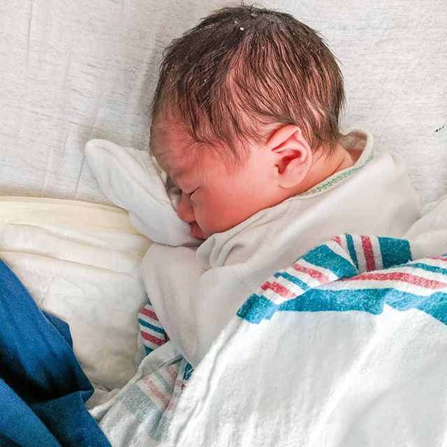 Little Mister's Birth Story - Birth Photo - Everyday Joey @evrydayjoey