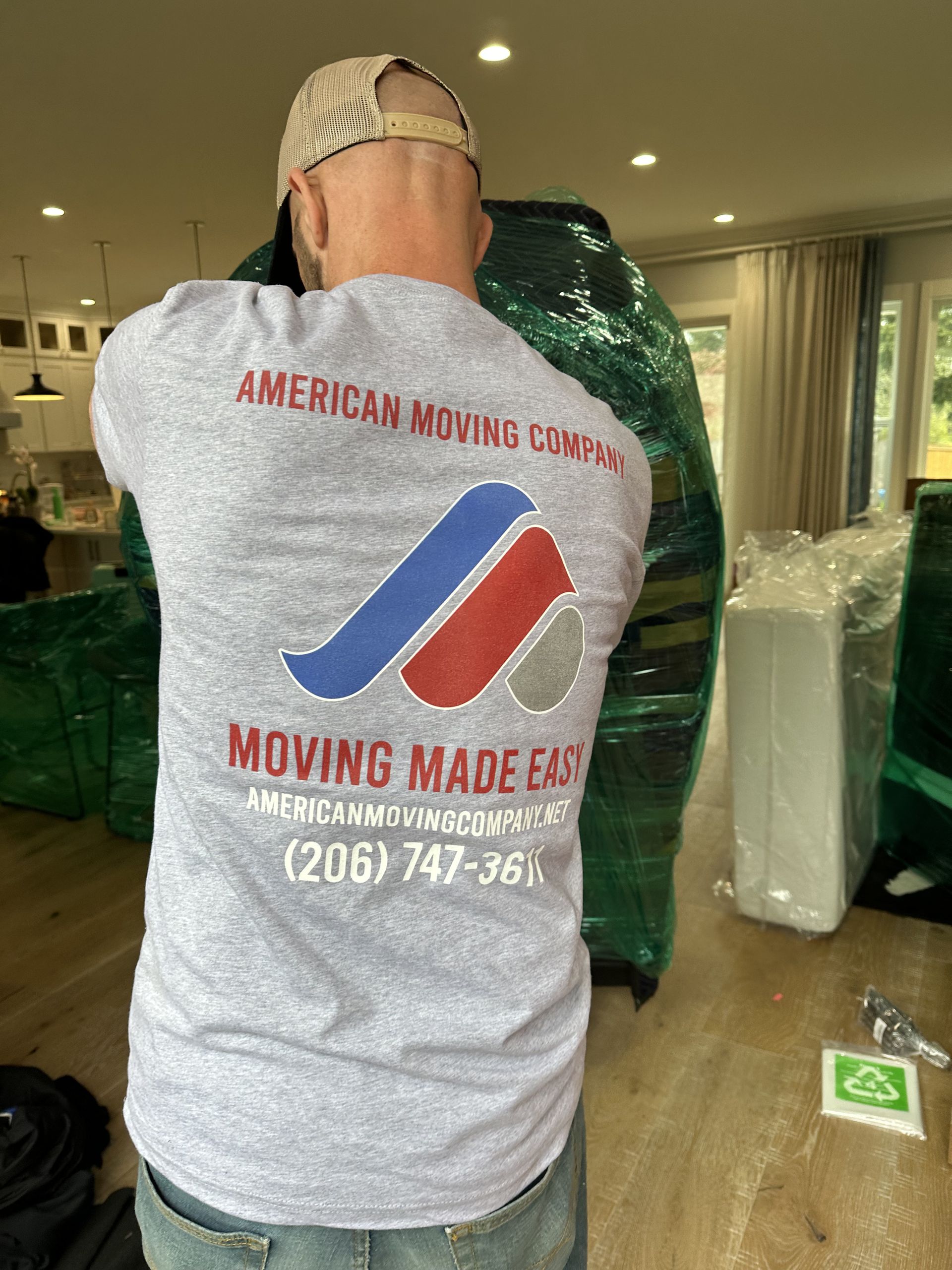 Man wearing a gray shirt with 