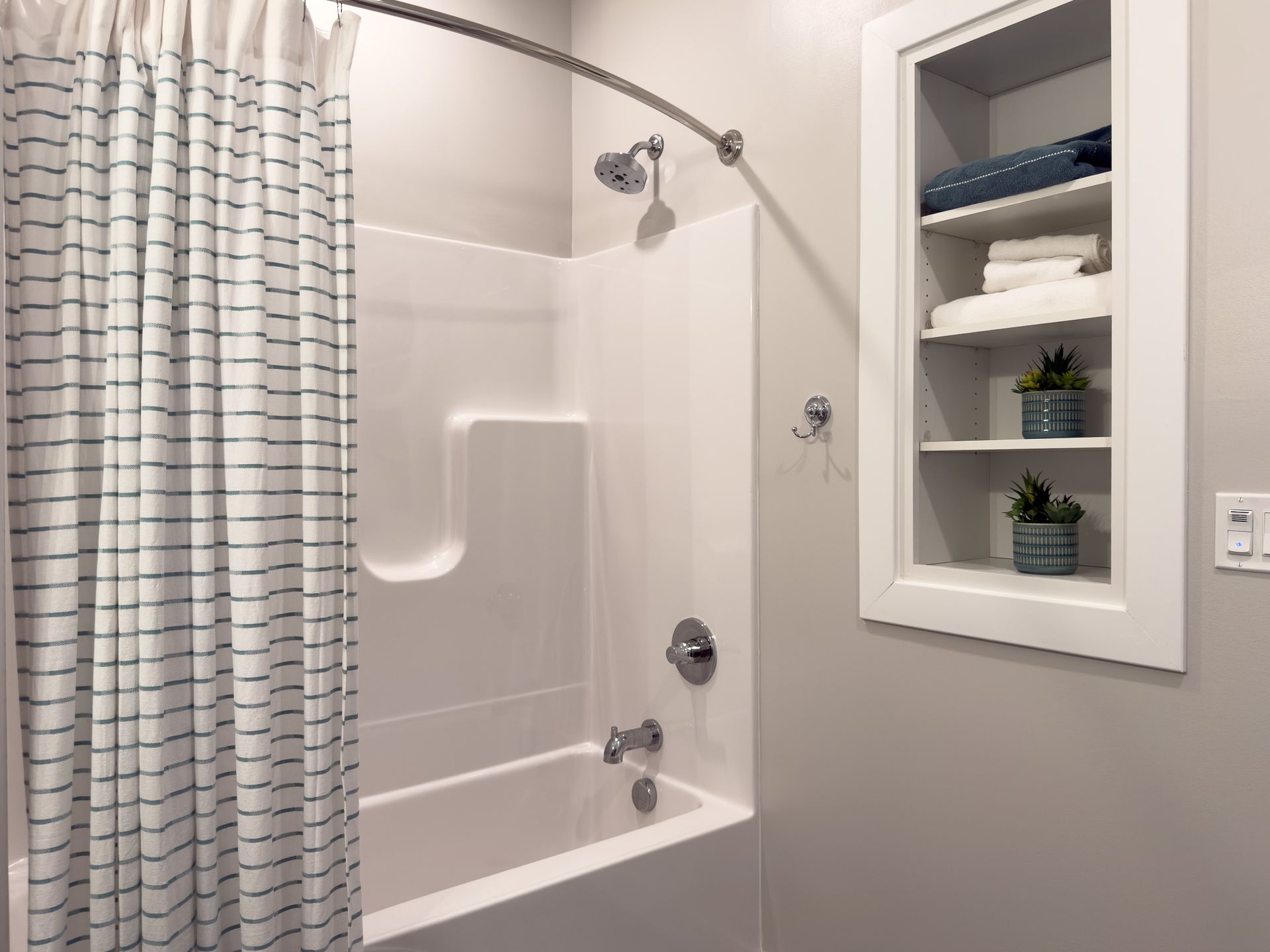 Interior photo of bathroom