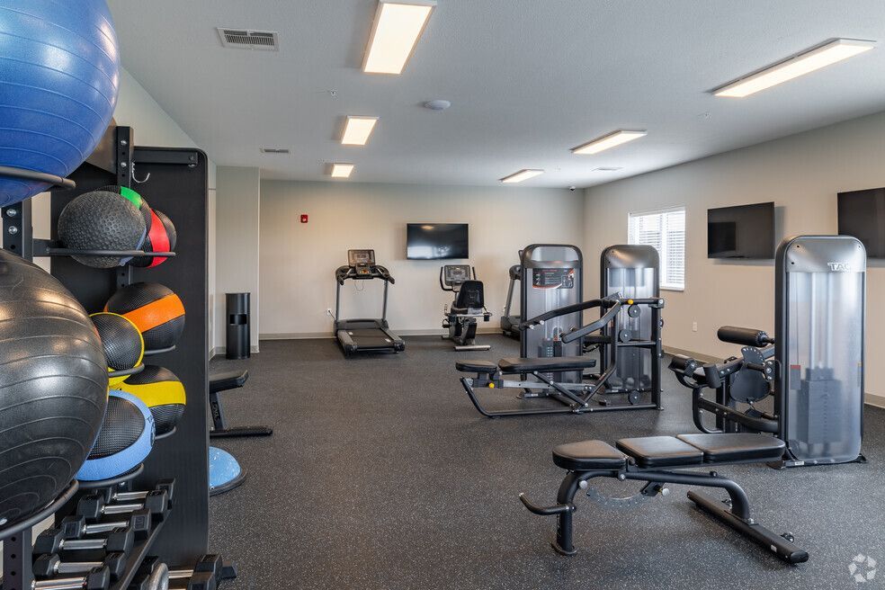 Fitness Center - The Landing at Legends
