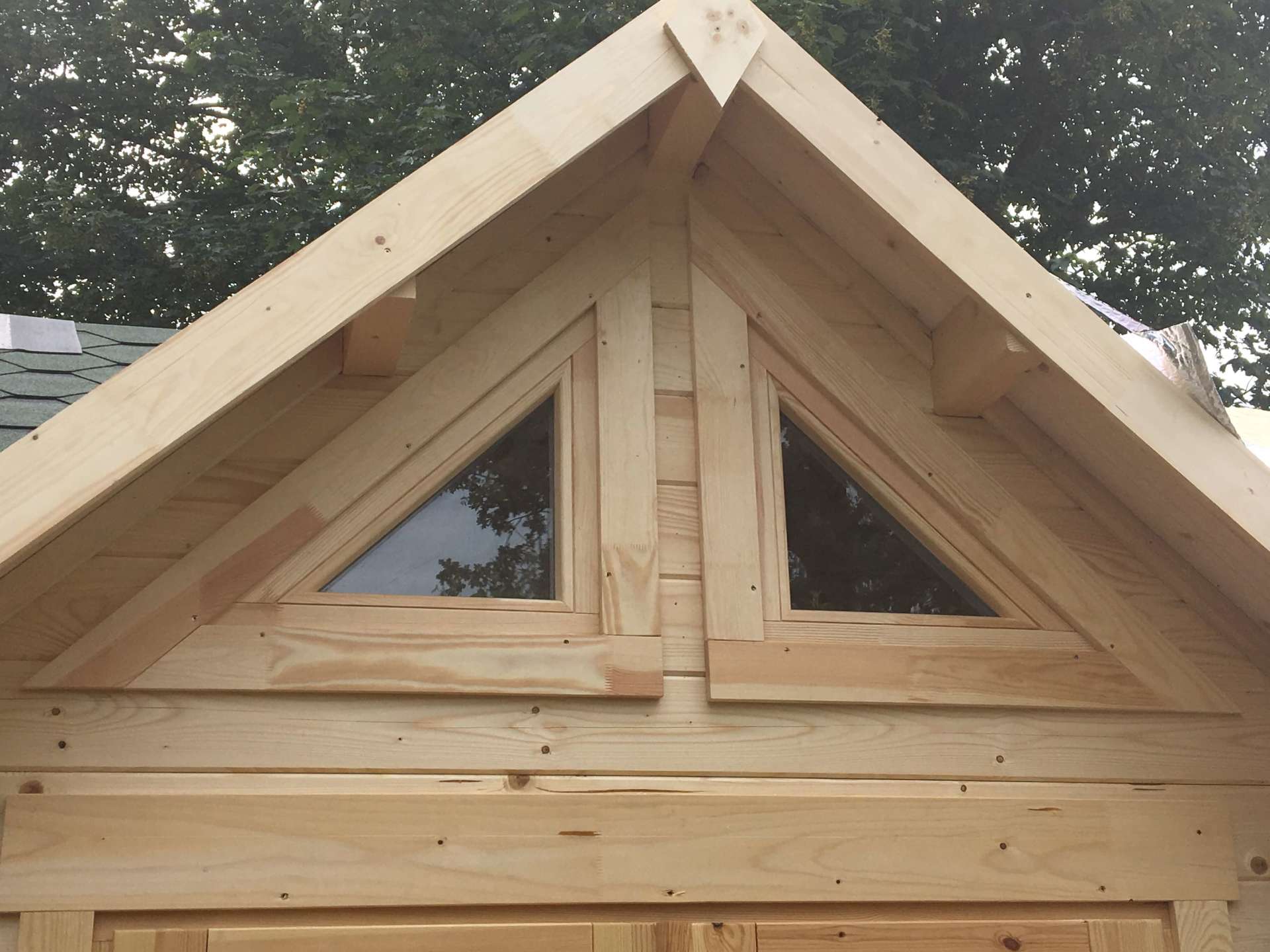 Surrey Bespoke Log Cabin