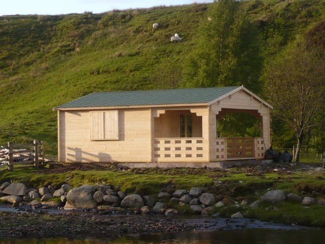 Highland Bespoke Log Cabin