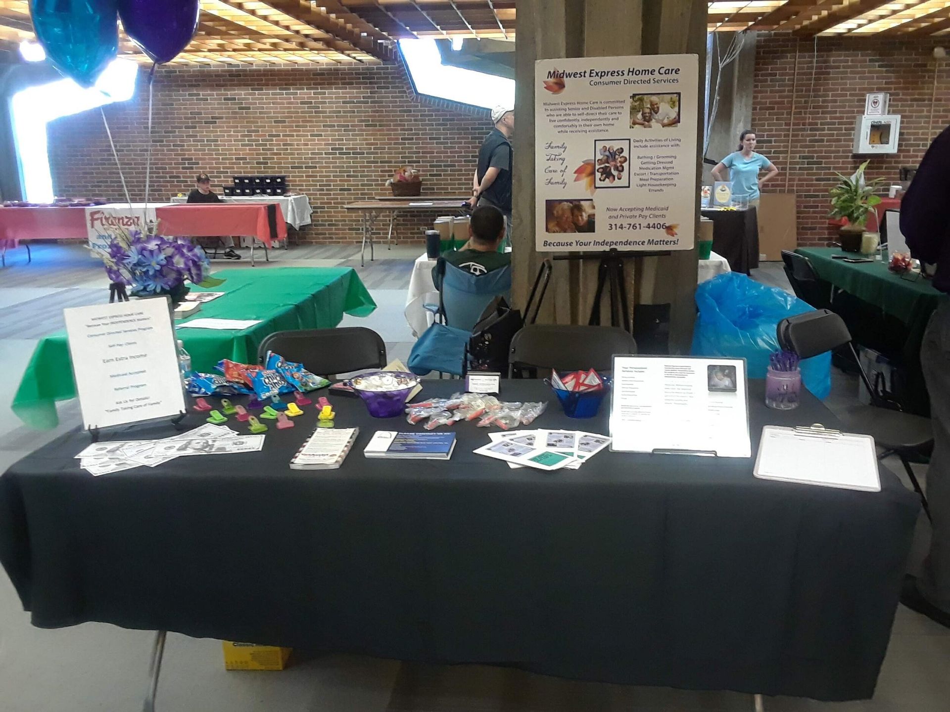 A vendor booth at the melbourne international flower & garden show.