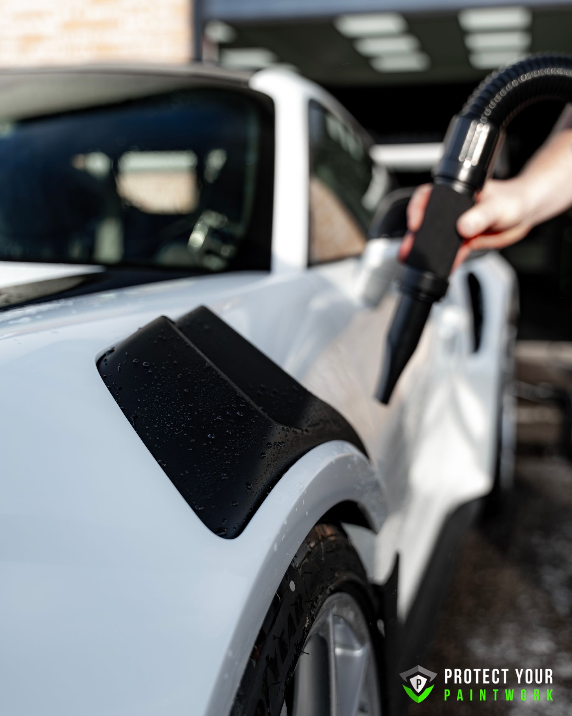 blow drying the porsche gt3rs