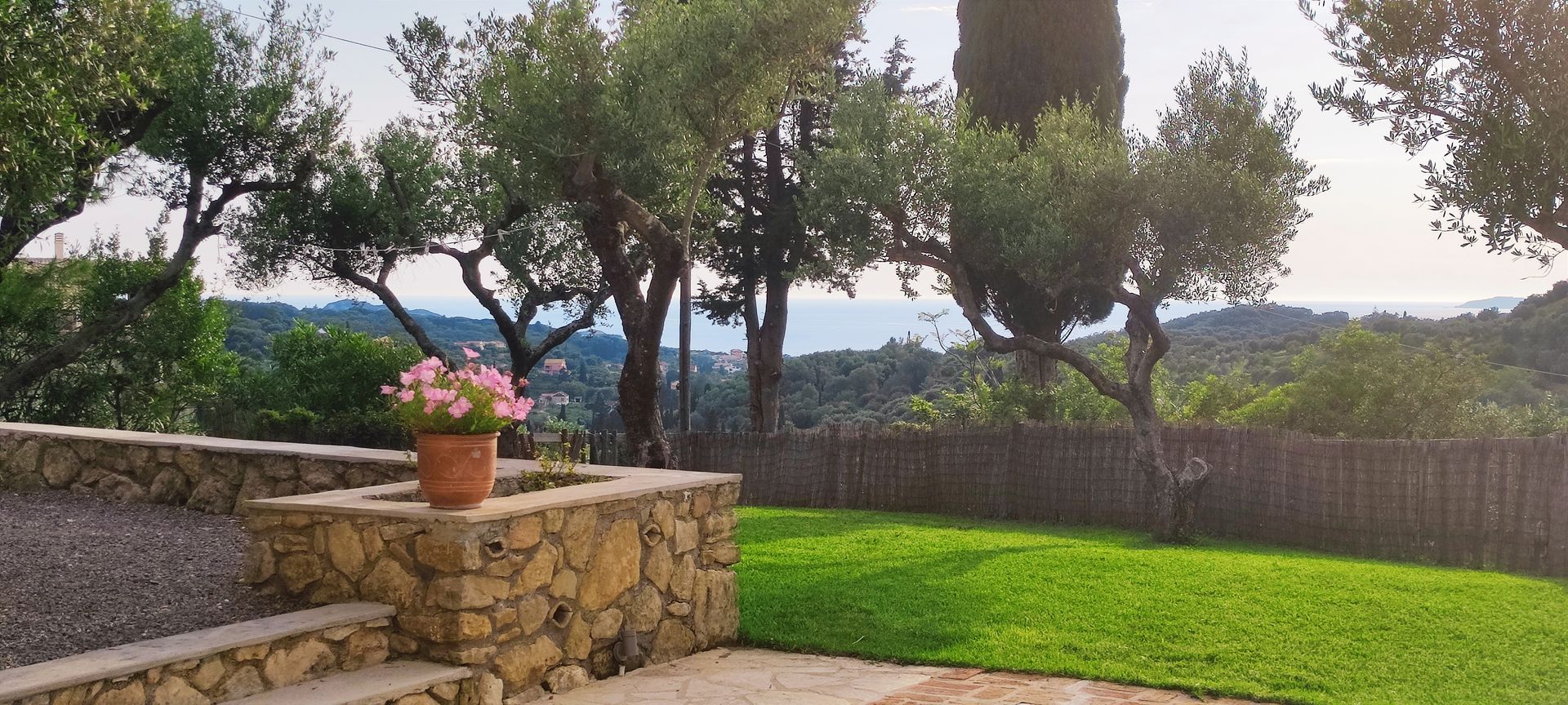 Corfu garden impression