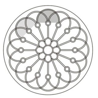 Un motivo geometrico circolare che ricorda un rosone, caratterizzato da petali floreali stilizzati e due segmenti ombreggiati.