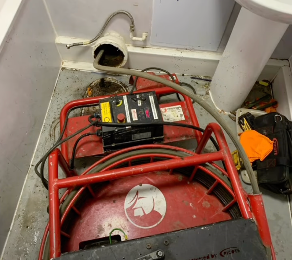 high water pressue unblocking a toilet