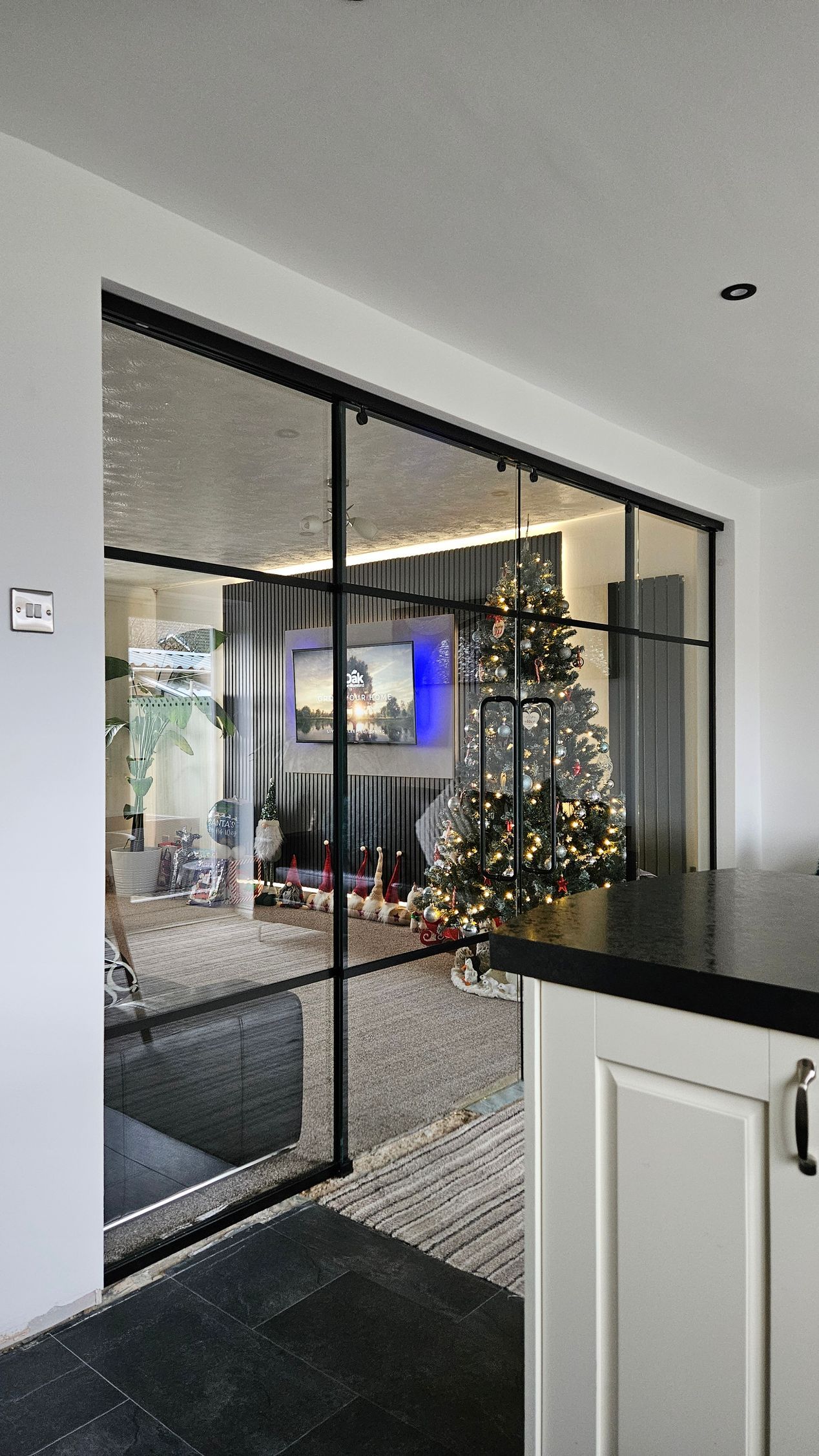 Contemporary residential glass installation in Northumberland