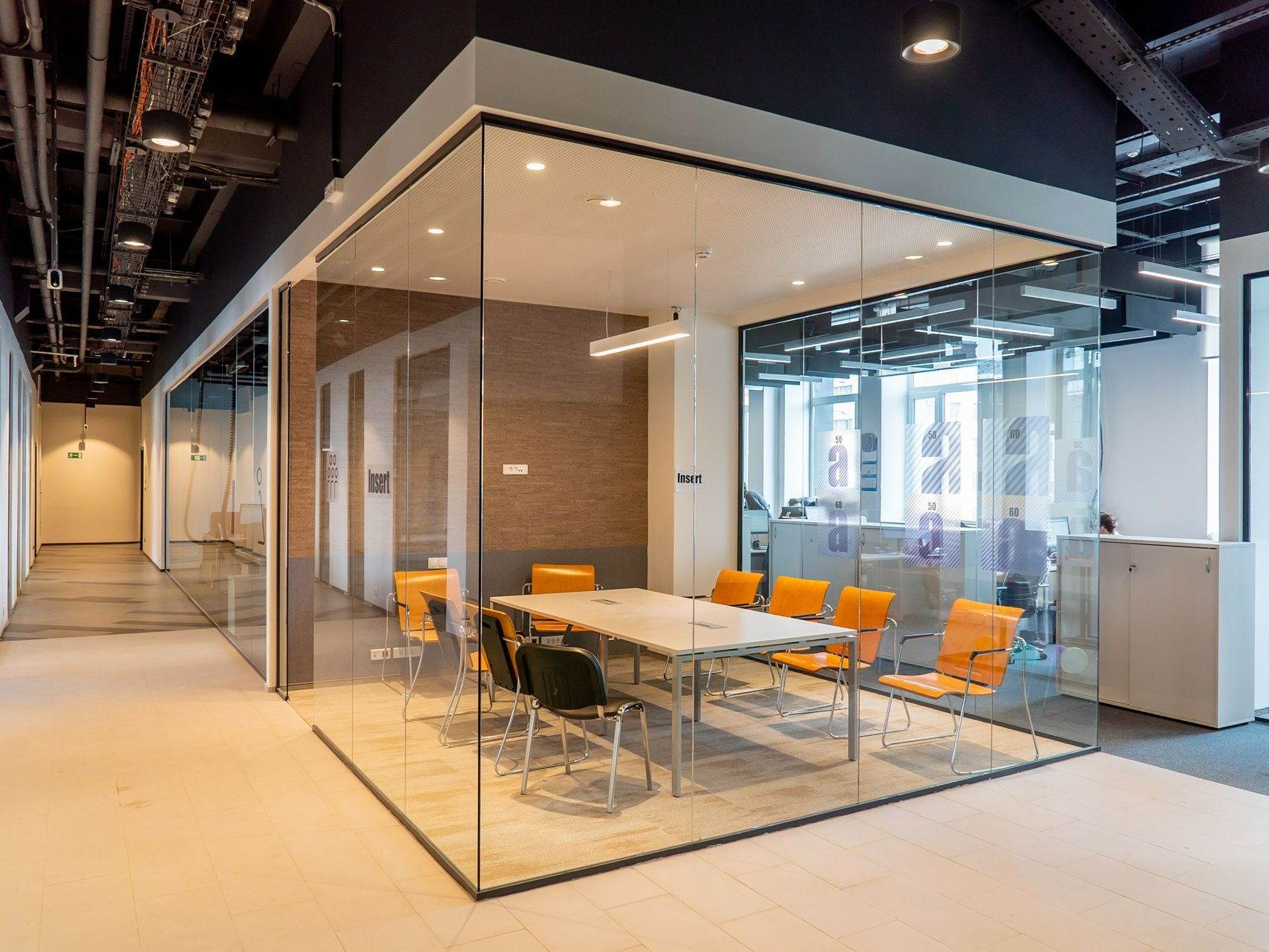 Single Glazed Frameless Glass Partition