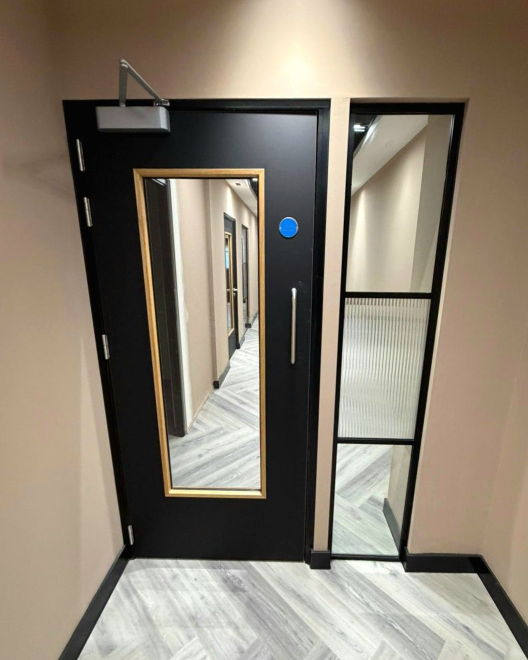 30 minute aluminium fire rated glass screen Berkshire 