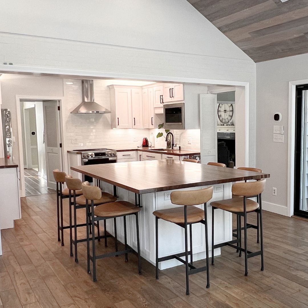 Beautiful Open Kitchen in Camp Hill