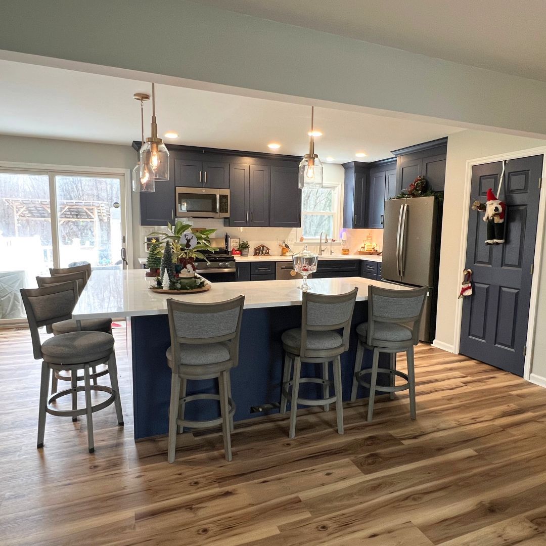 Faraway Shot of Kitchen Island