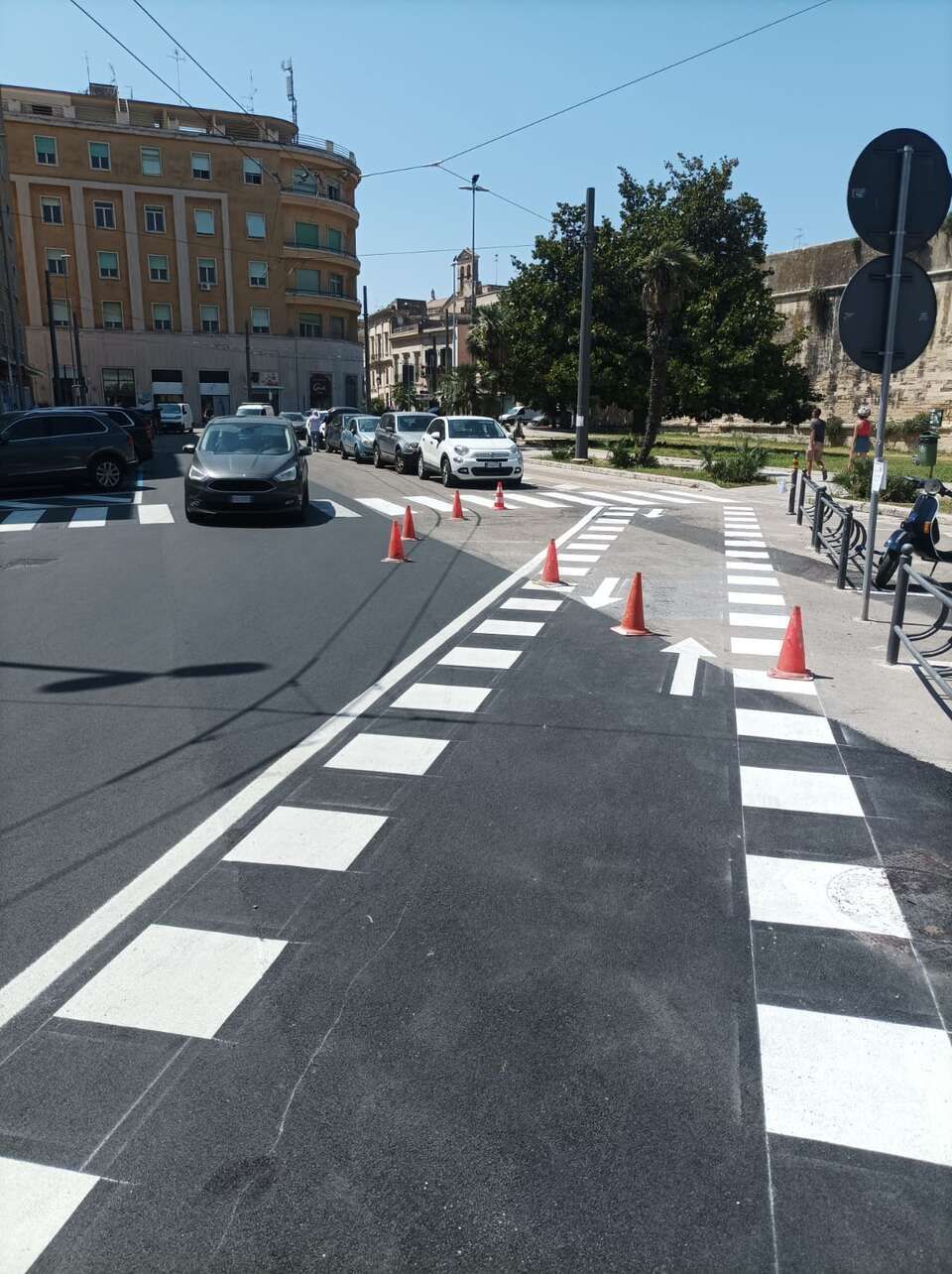 rifacimento strisce pedonali e segnaletica stradale orizzontale a Lecce