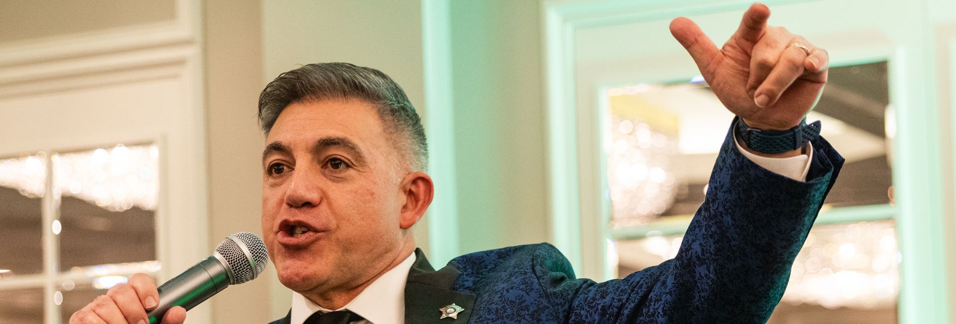 Chuck Hernandez for Chicago School Board Issues Page Banner