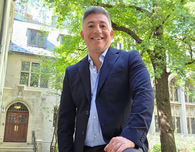 Chuck Hernandez for Chicago School Board Website Banner