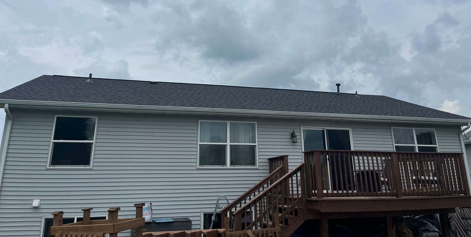 new roof and siding installed by DMR Exteriors in Janesville, WI