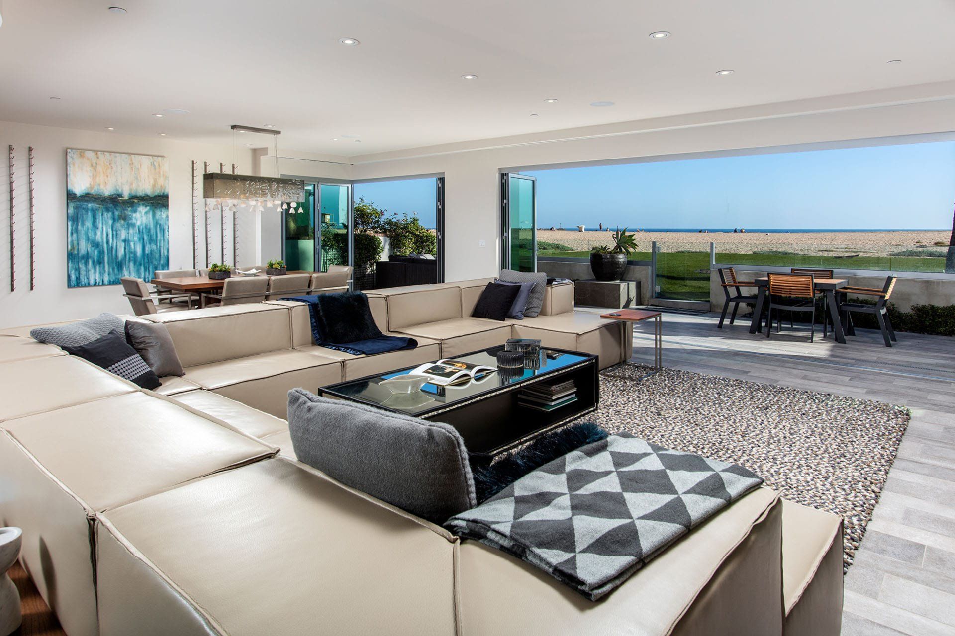 Interior of a  Newport Beach contemporary beach house designed by Oatman Architects