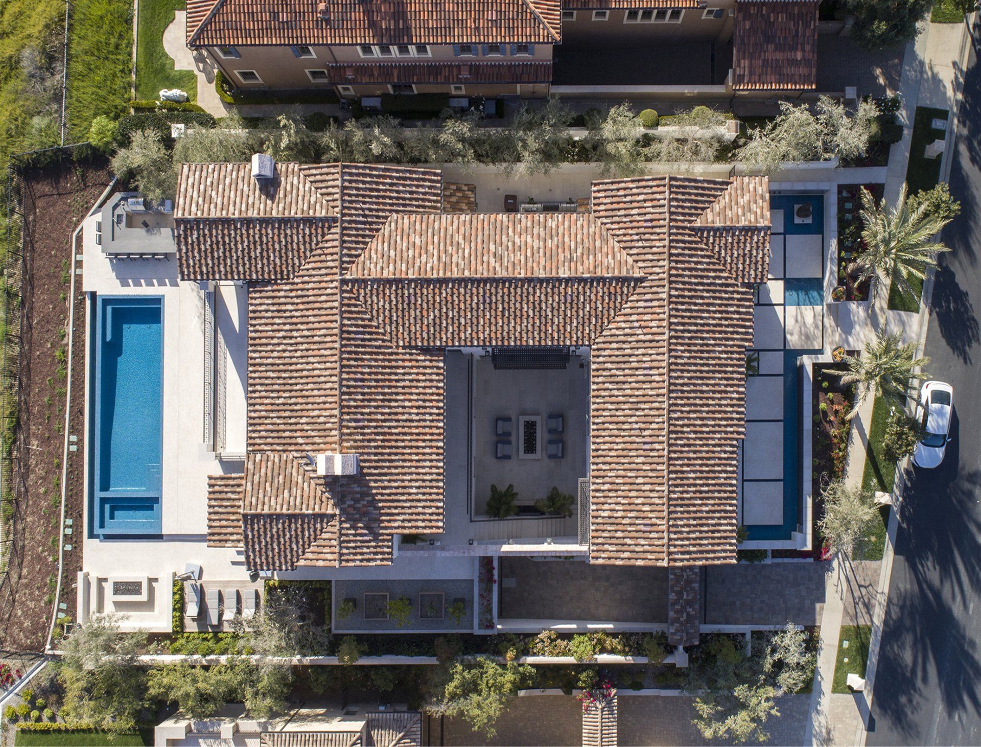 Overhead look of a Contemporary Spanish Revival house in Corona Del Mar, CA designed by Homer Oatman