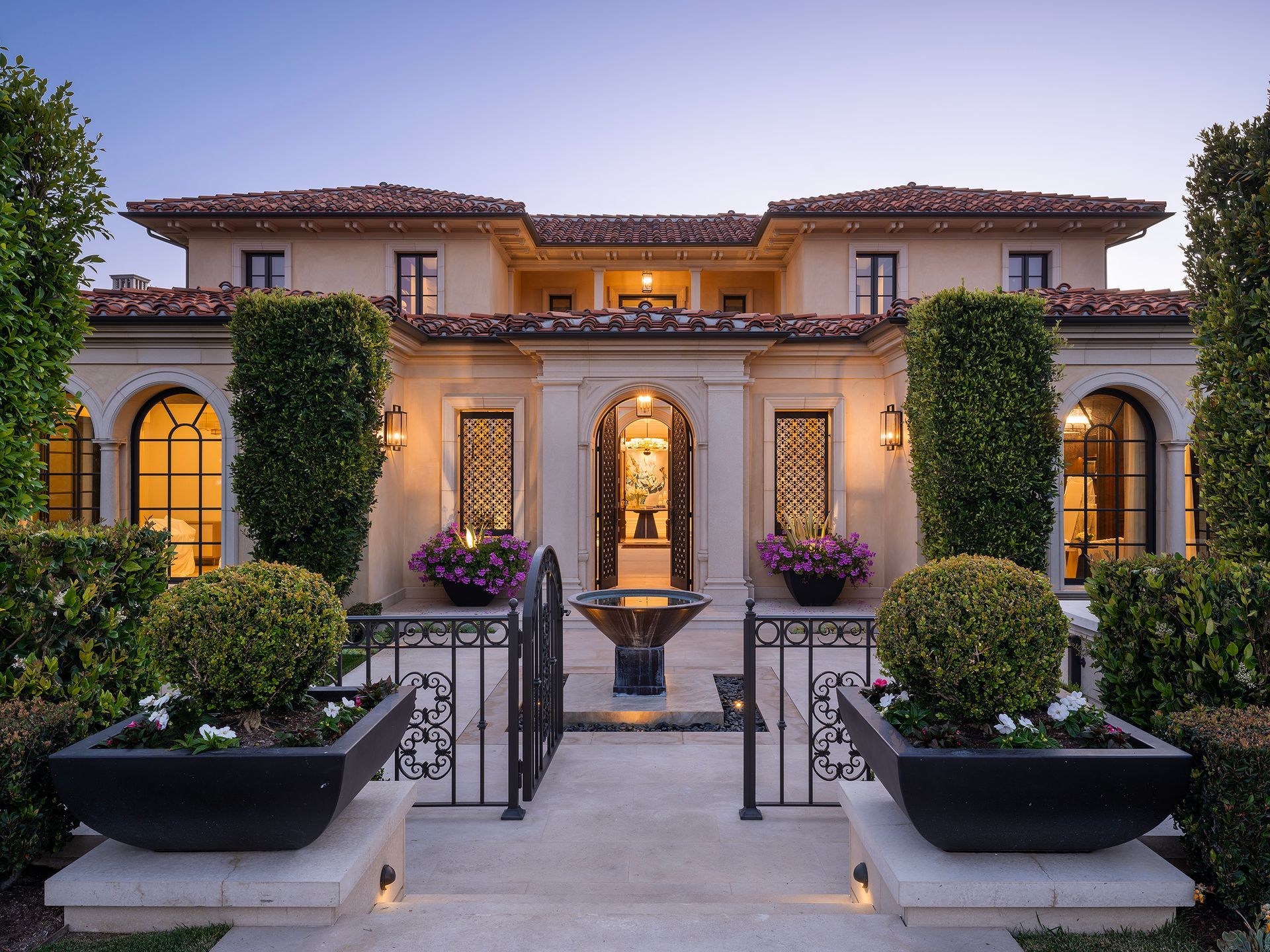 exterior of crystal cove home