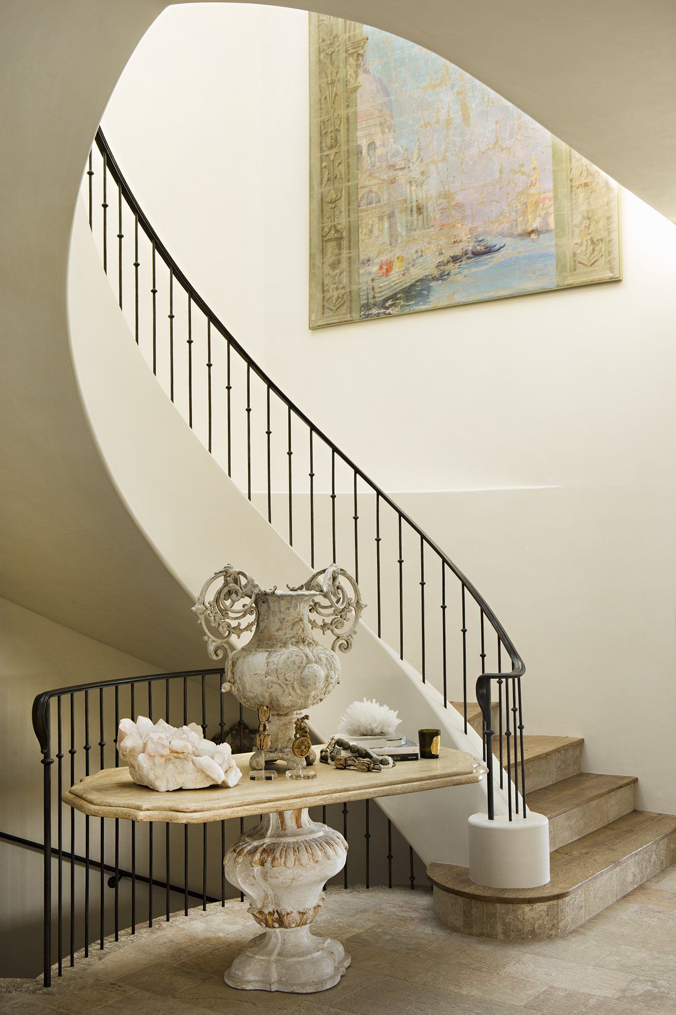 Staircase in a Southern California house designed by Oatman Architects