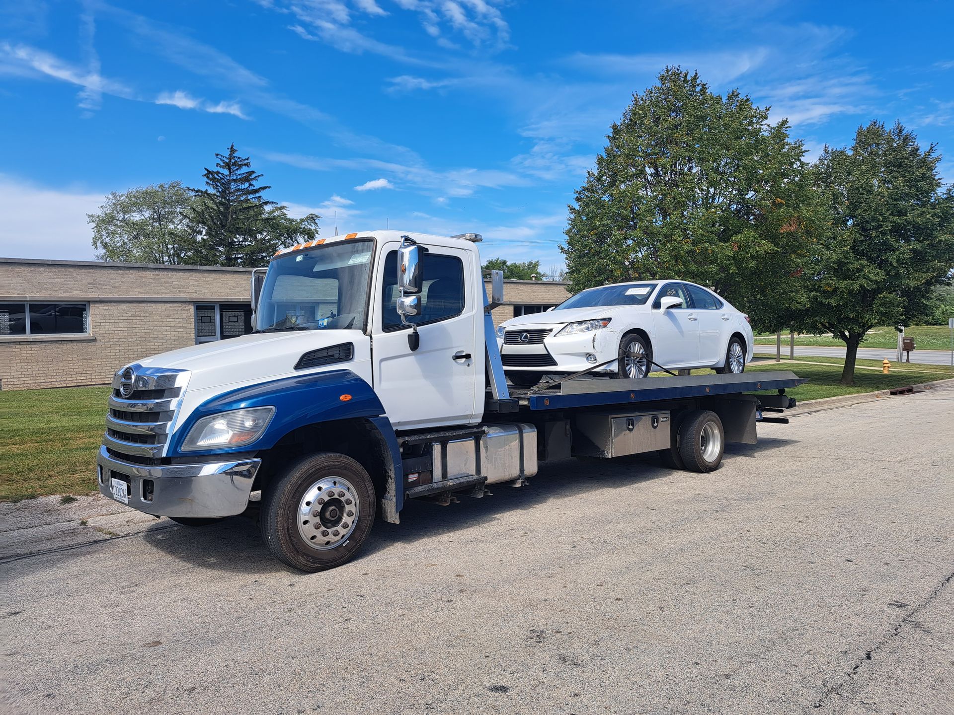 Simple Towing — Towing in Melrose Park, Illinois