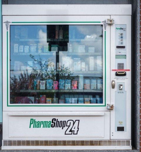 distributore automatico farmaci