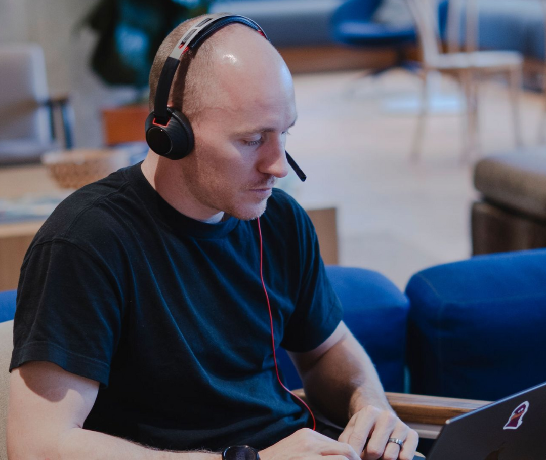 Career Coach Adam Broda Writing Content for LinkedIn