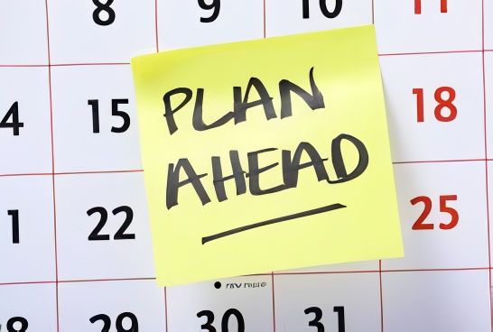 A Calendar With a Sticky Note That Says Plan Ahead — Easy Choice Removals and General Freight In Port Macquarie, NSW