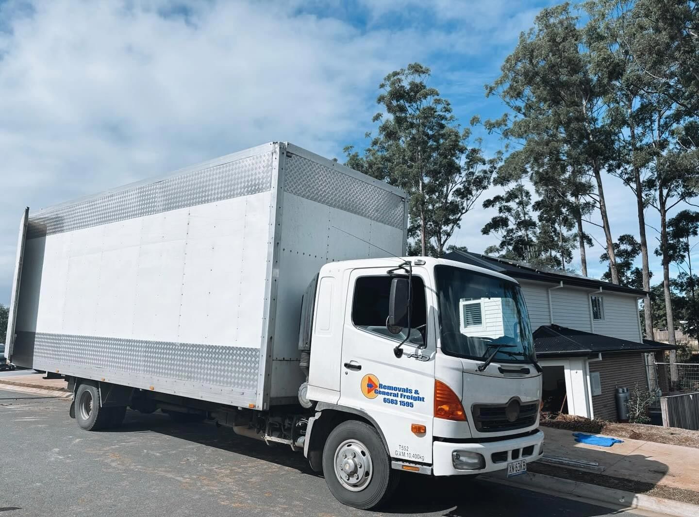 White Truck To Be Used For Removal