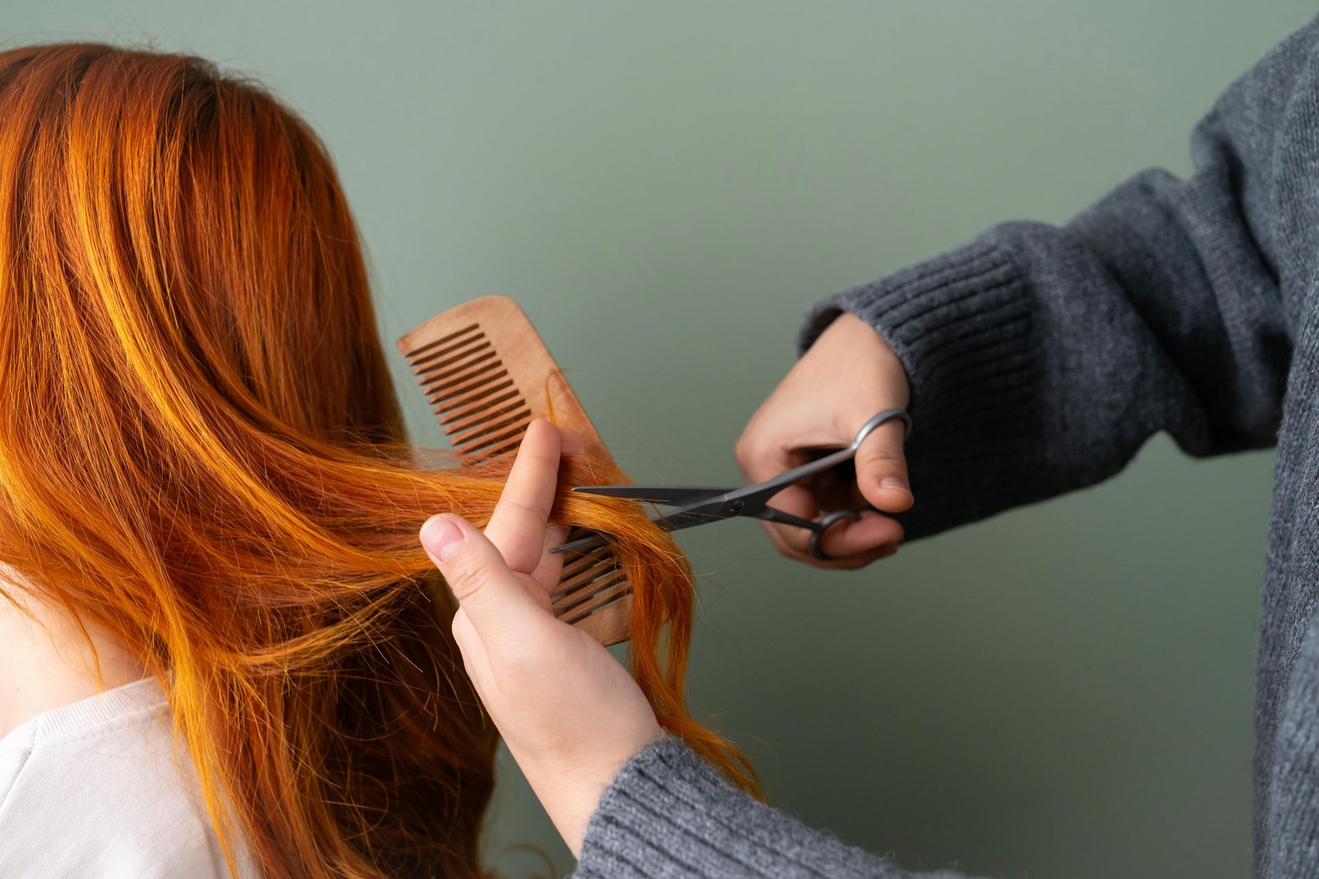 Cabelo saudável começa no cuidado diário. Dê vida aos seus fios.