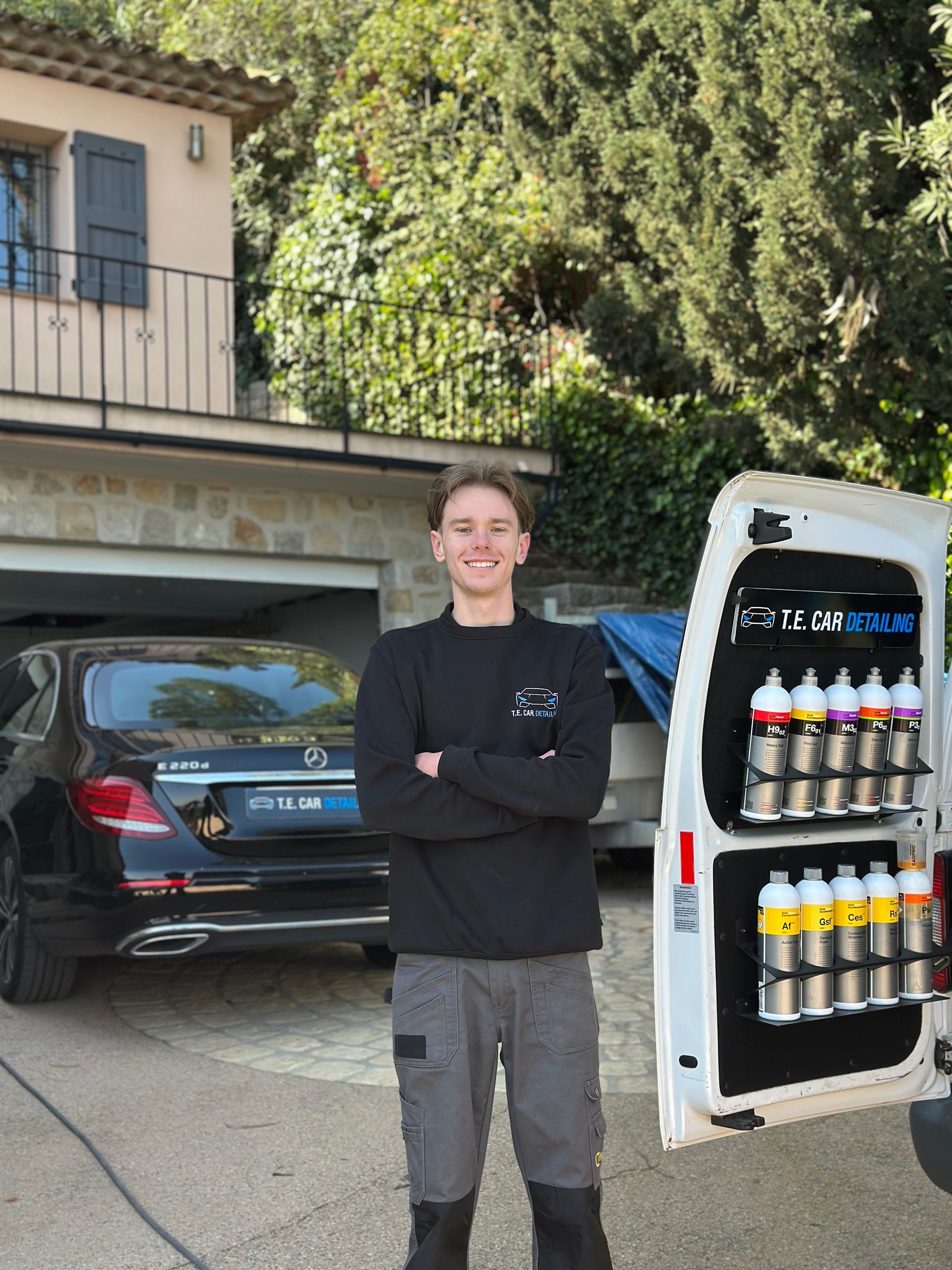 Foto van Thomas mede-eigenaar van T.E. Car Detailing.