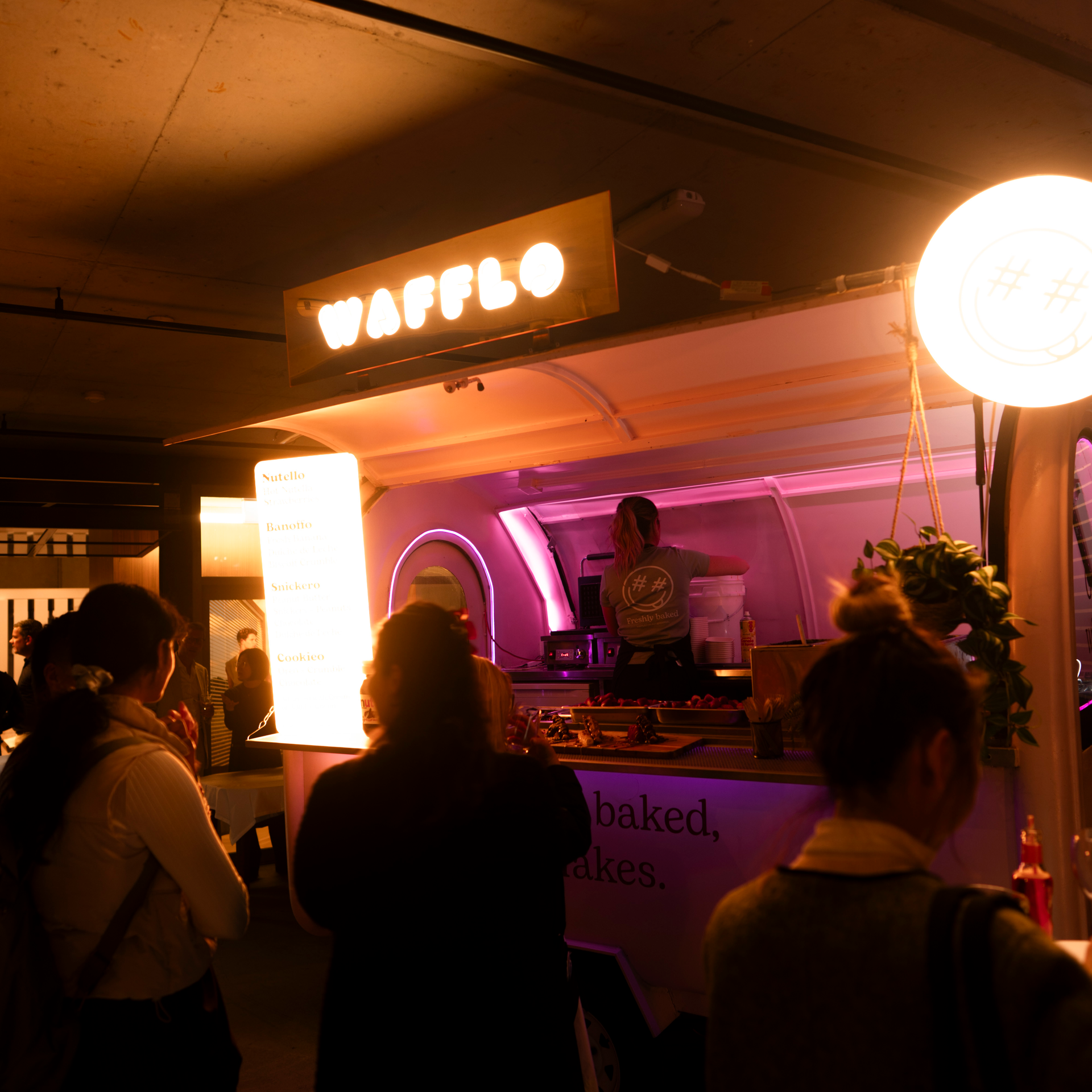 wafflo-foodtruck-small
