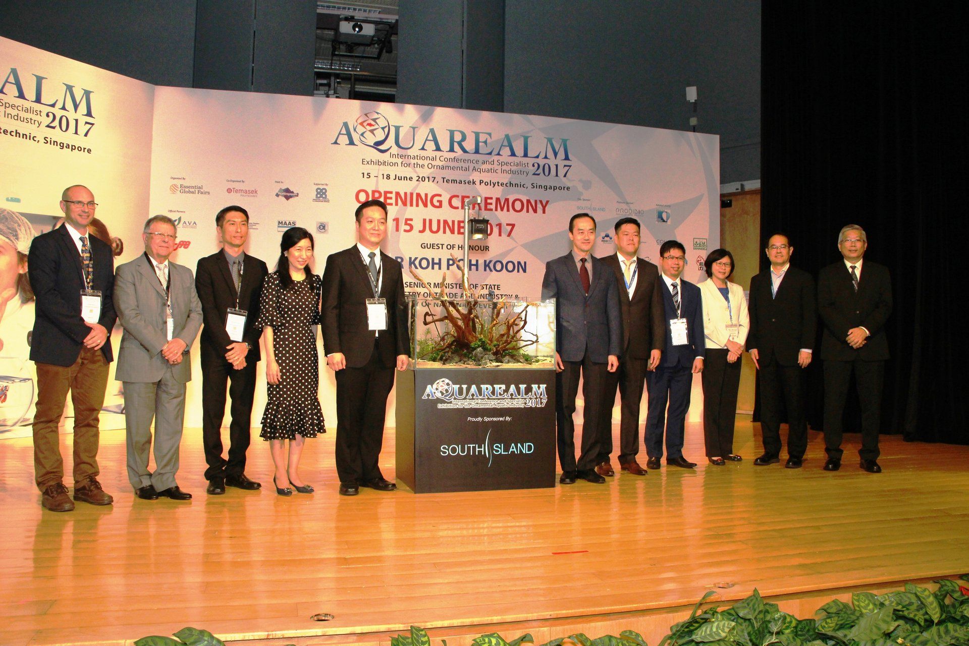 Essential Global Fairs @ AquaRealm 2017. Booth designed and built by Essential Global Fairs.