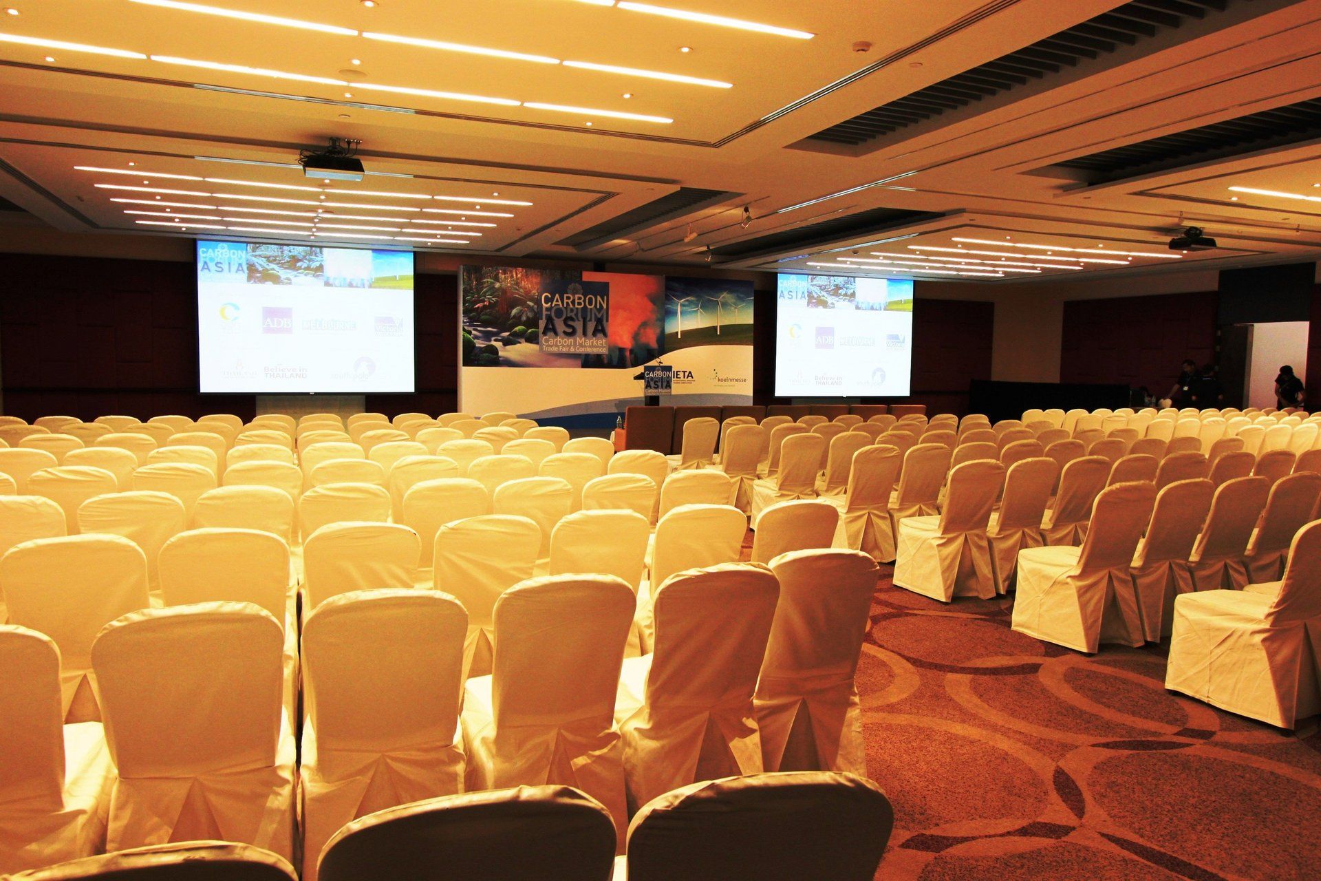Carbon Forum Asia 2012 @ Thailand. Booth designed and built by Essential Global Fairs.